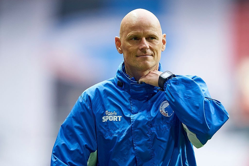 Ståle er ”fløjtende ligeglad” FCK-ejere, når klubben spiller europæisk kampe