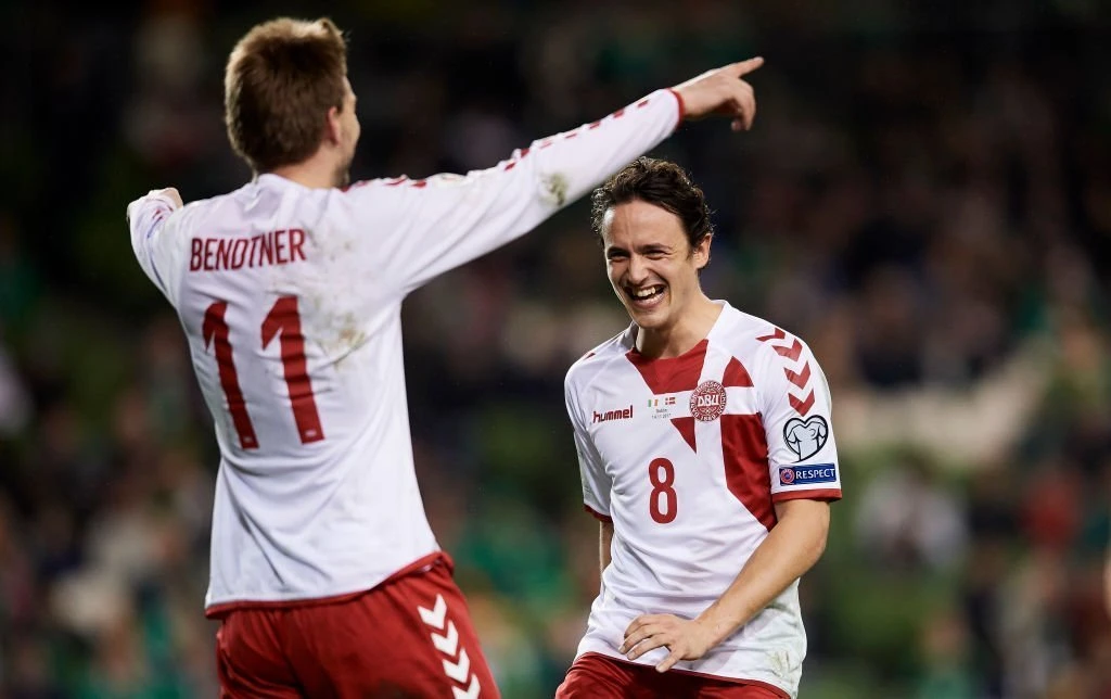 Delaney: Bendtner går over stregen i sin selvbiografi