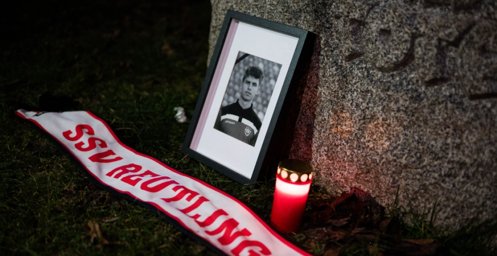 Fodboldklub i chok: 22-årig spiller fundet død