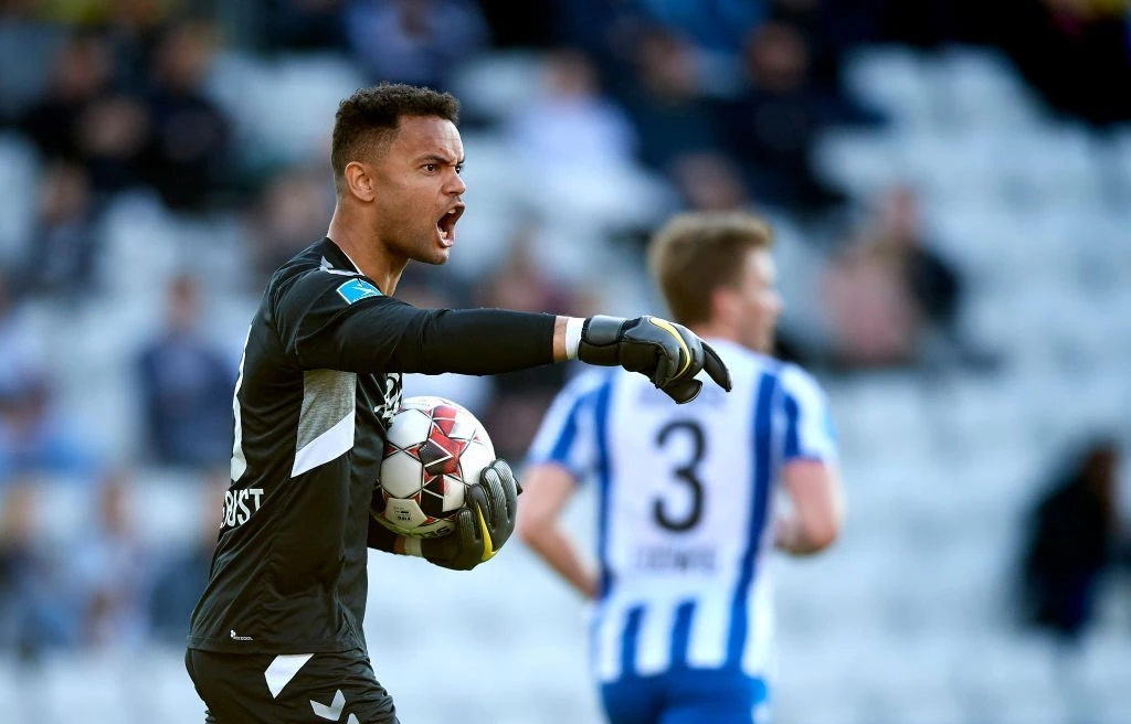 OB-keeper er ikke afvisende over for FCK-rygter