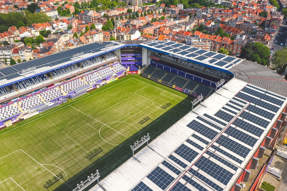 Kamp mellem Anderlecht og Genk skal spilles om på grund af kontroversiel VAR-fejl