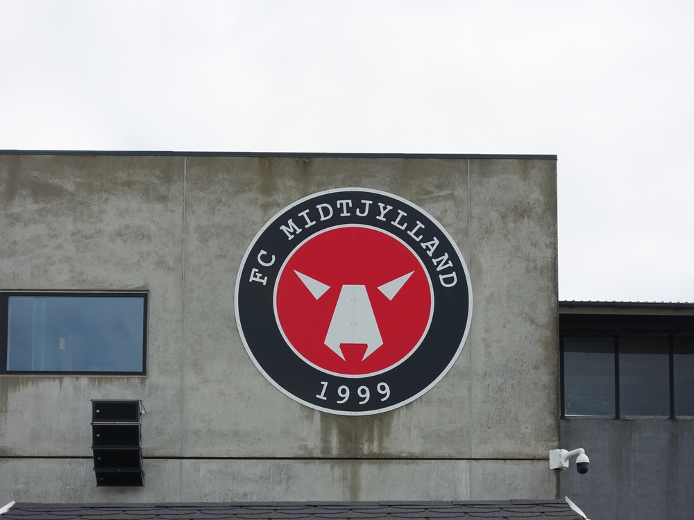 FC Midtjylland videre efter deler i Ungarn