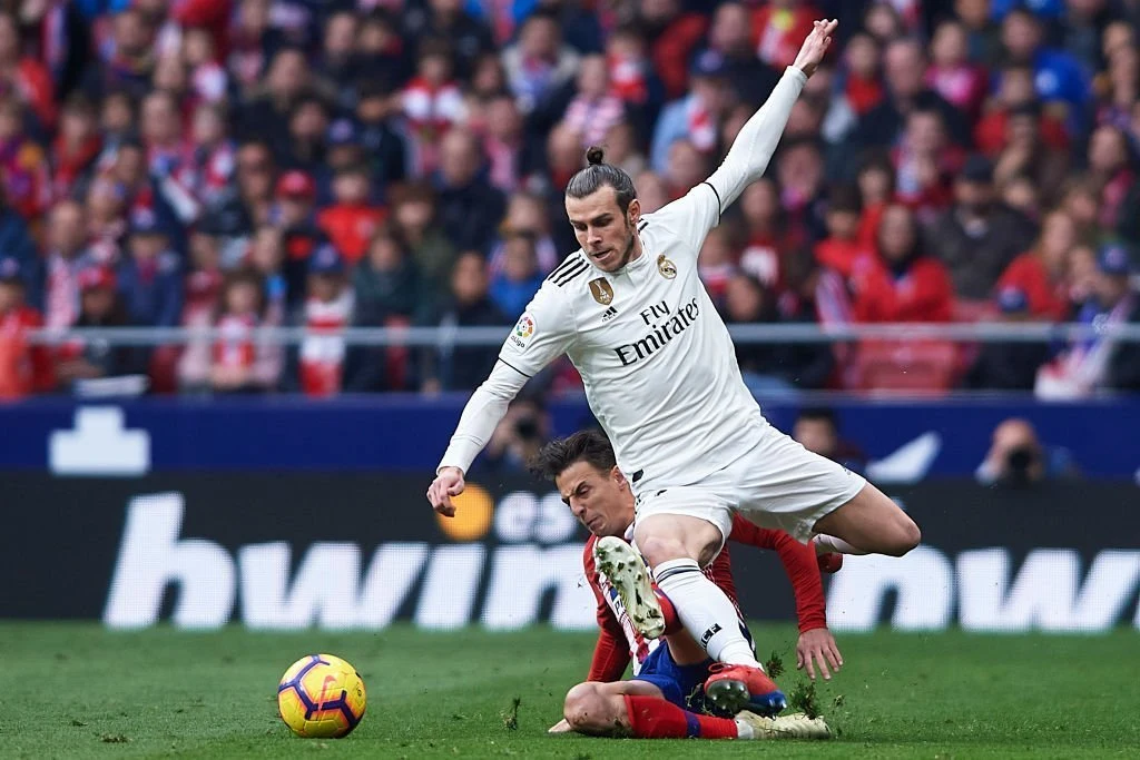 Gareth Bale risikere straf for provokerende gestus efter sit mål