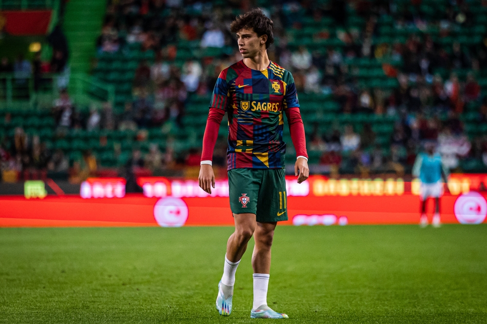 Barcelona vil forlænge aftaler med to på leje