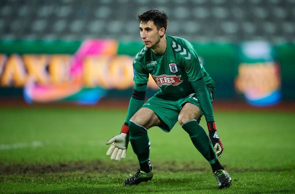 AGF-målmand føler sig (næsten) på niveau med Alisson Becker