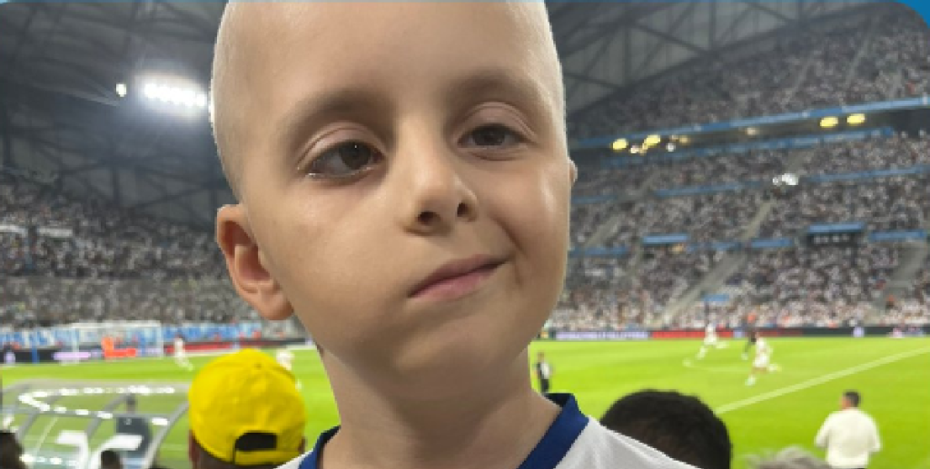 Det der ikke måtte ske, er sket: Ung kræftramt fan udsat for voldsomt angreb