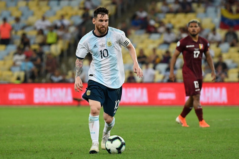 Messi med flot hyldest