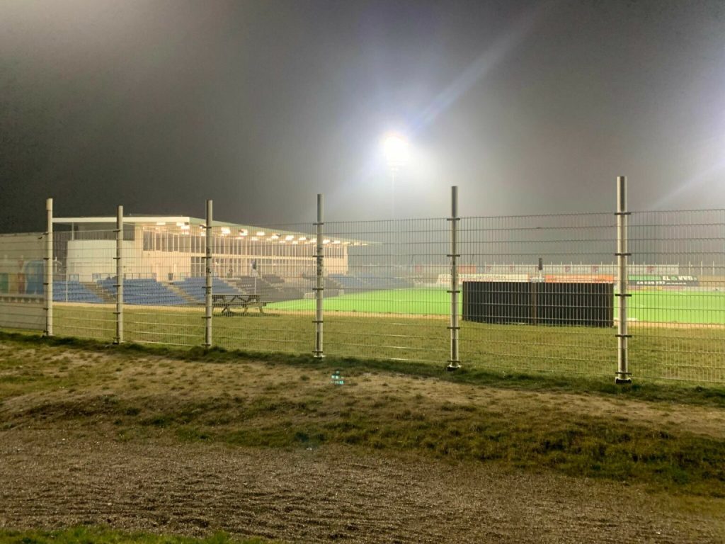 Dansk topbrag pludselig aflyst: Tilskuer død i tragisk ulykke