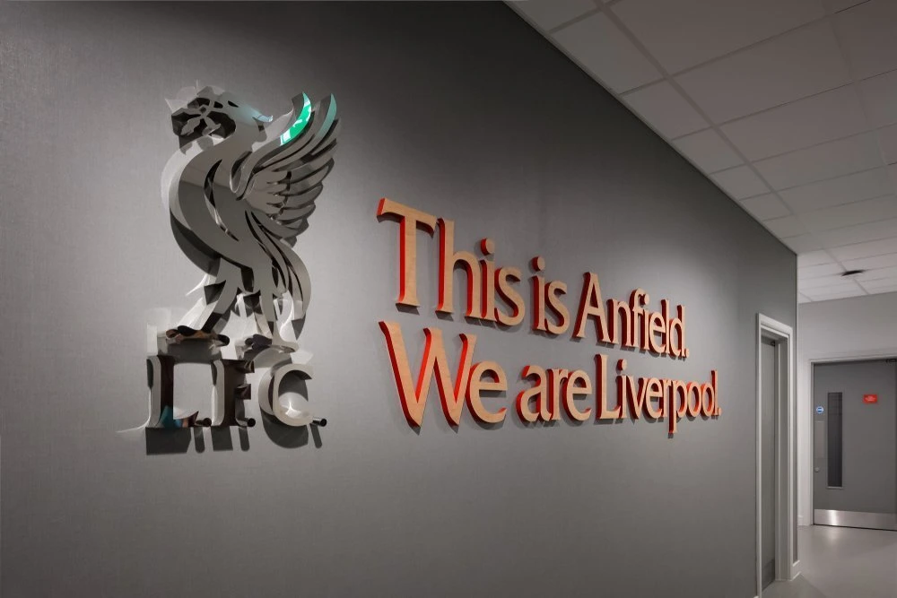 Liverpool har modtaget bud på tre spillere
