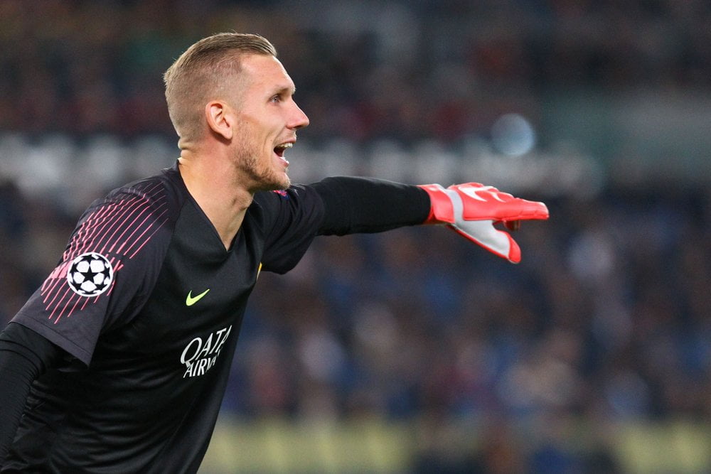 Robin Olsen angiveligt tæt på Premier League-skifte