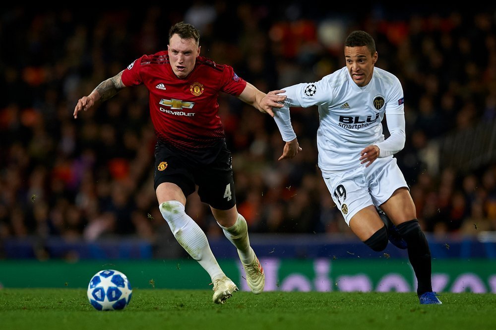 Er Phil Jones fortid i Manchester United?