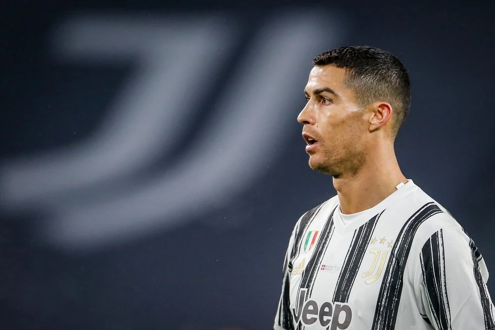 Dommer ødelagde Ronaldos aften: Har nu valgt at undskylde