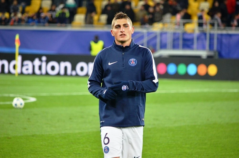 “Jeg håber ikke, han skal starte”: Paris Saint-Germain-spiller frygter United-spiller