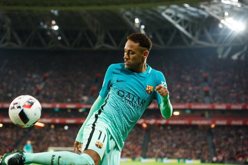 Neymar udtaler sig om potentiel transfer