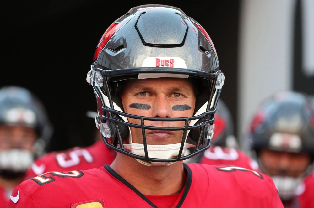 NFL-legenden Tom Brady køber sig ind i ikonisk klub