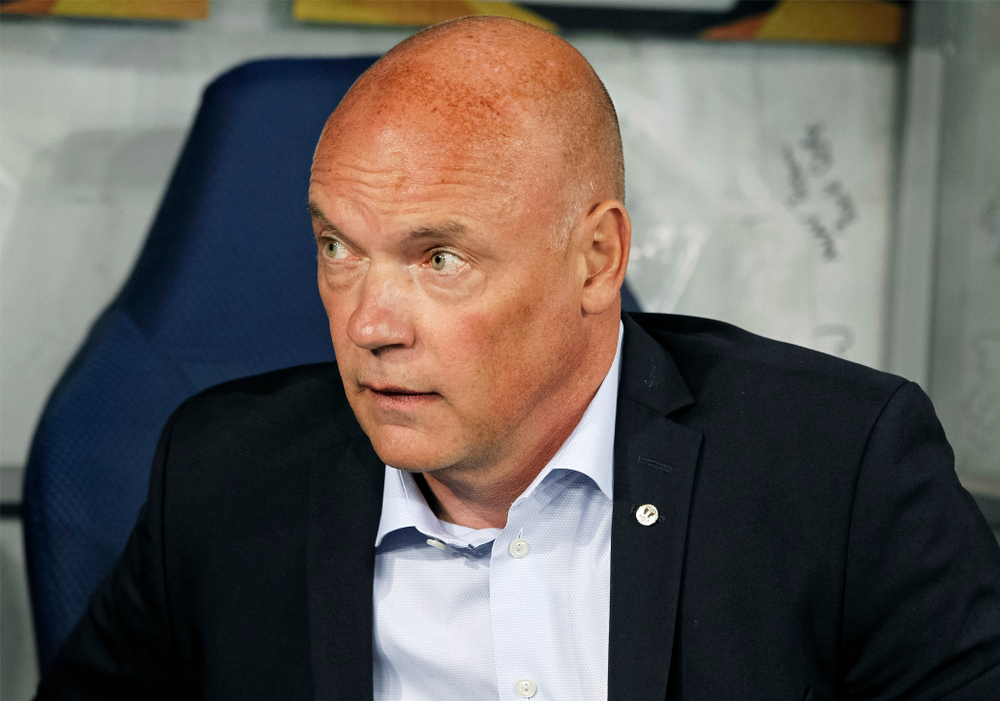 Dyrt indkøbt AGF’er venter stadig på debut: Her er Uwe Röslers forklaring