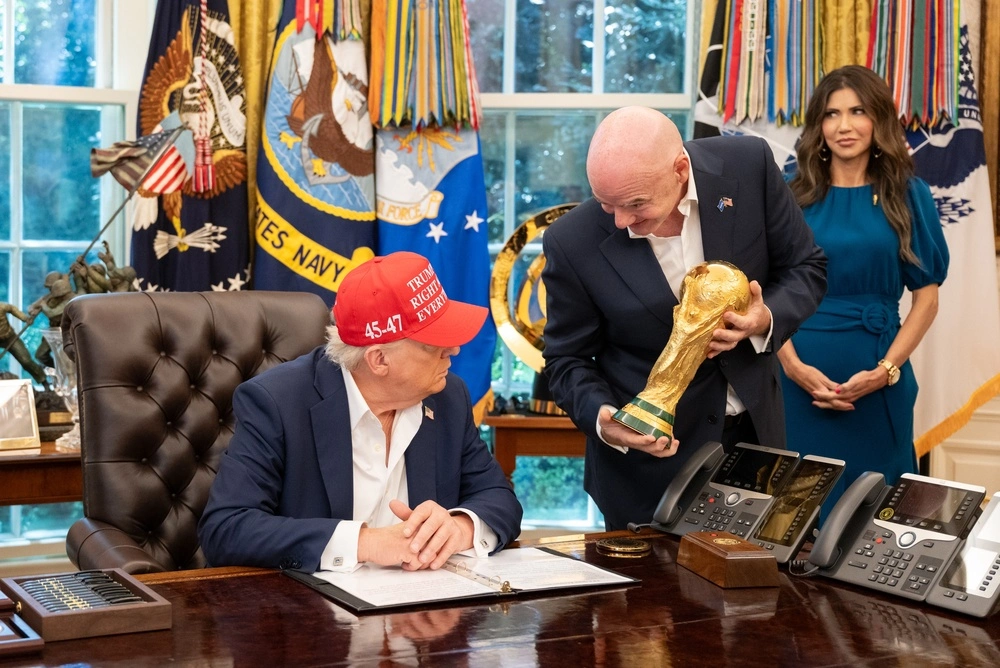 Infantino forsvarer Trumps totale VM-fravær: 