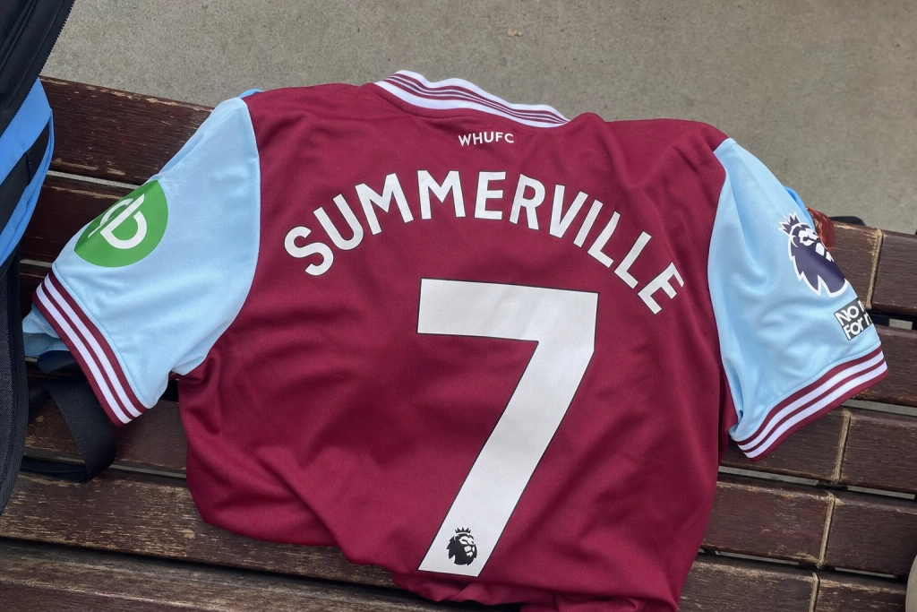 VM-målscorer fra West Ham skaber transferkrig: Tre storklubber jager Summerville