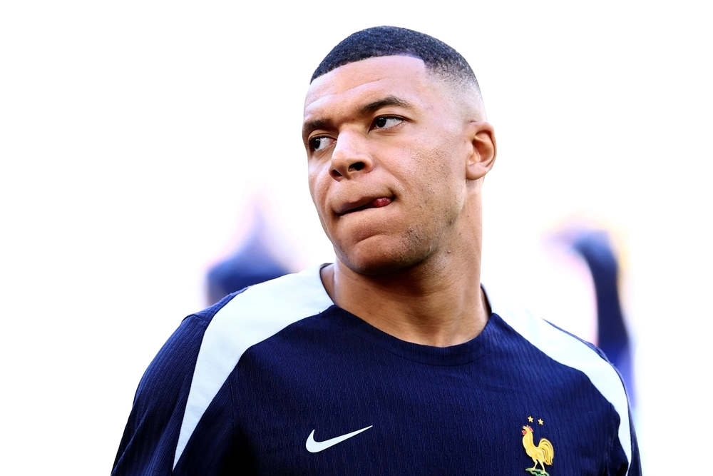 Mbappé retter offentlig kritik mod Deschamps efter VM-exit: 