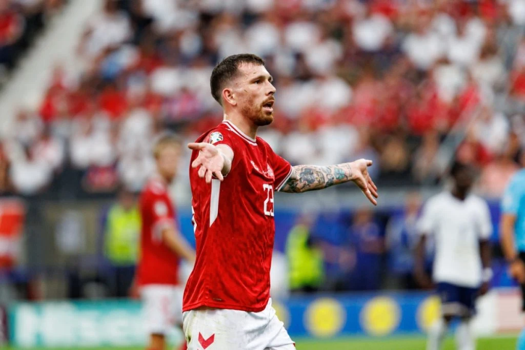 Vild udvikling: Pierre-Emile Højbjerg udpeget som Guimaraes-afløser i Newcastle