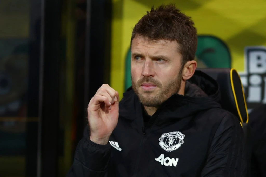 Telegraph: Michael Carrick har sat spejdere på 193 cm høj Atalanta-forsvarer